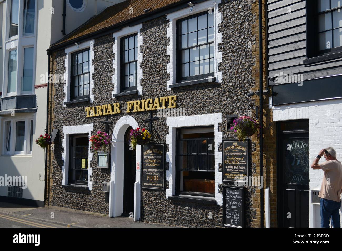 Die Fassade des Restaurants Tartar Frigate Seafood in Broadstairs Stockfoto