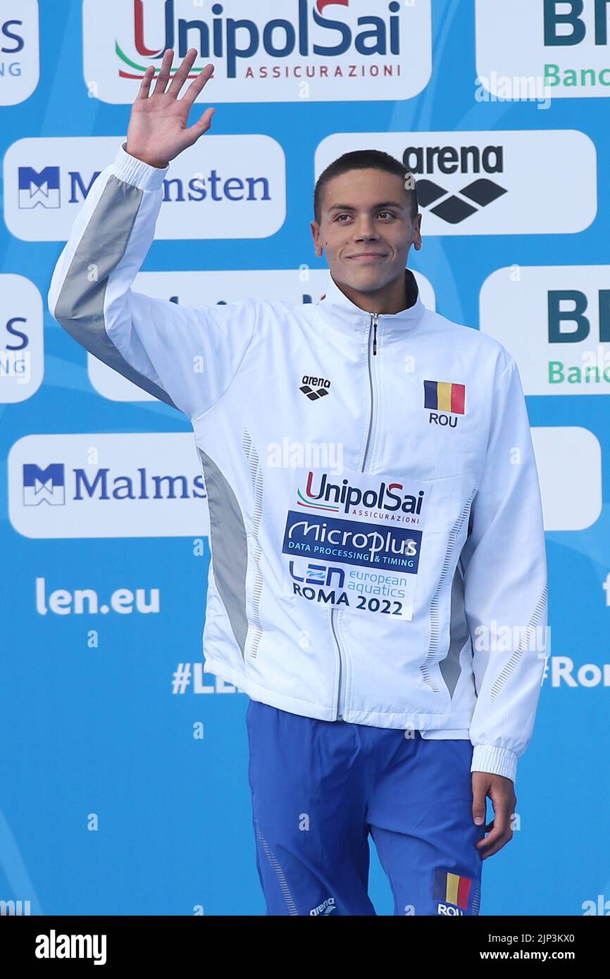 Rom, Italien. 15. August 2022. Rom, Italien 15.08.2022: Popovici David Romania gewinnt Goldmedaille bei der Final Men 200m Freestyle in Swimming Championship in len European Aquatics in Rom 2022 in Foro Italico. Kredit: Unabhängige Fotoagentur/Alamy Live Nachrichten Stockfoto