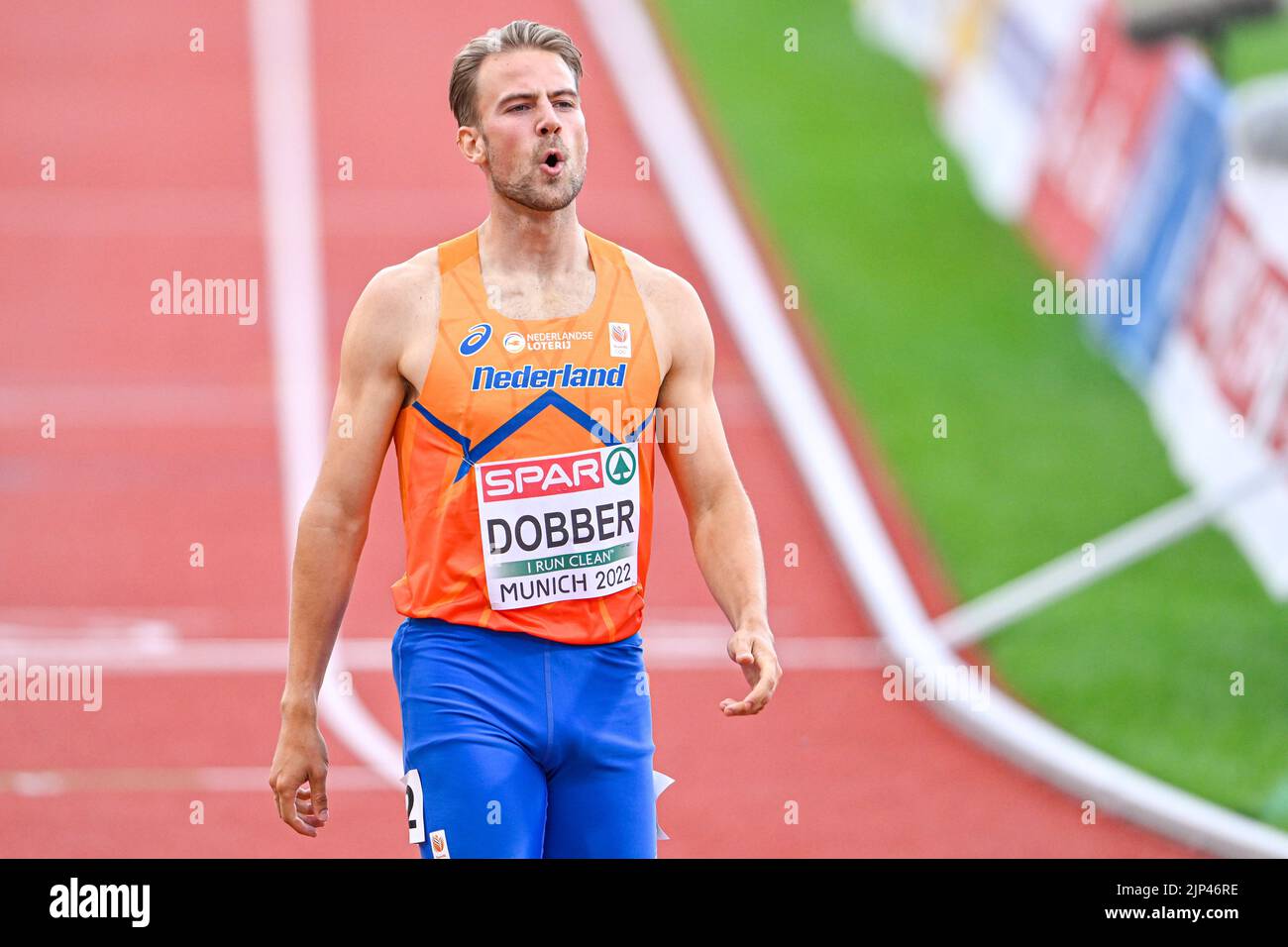 MÜNCHEN, DEUTSCHLAND - 15. AUGUST: Jochem Dobber aus den Niederlanden startet am 15. August 400m 2022 bei den Europameisterschaften München 2022 im Olympiastadion in München (Foto: Andy Astfalck/BSR Agency) Stockfoto