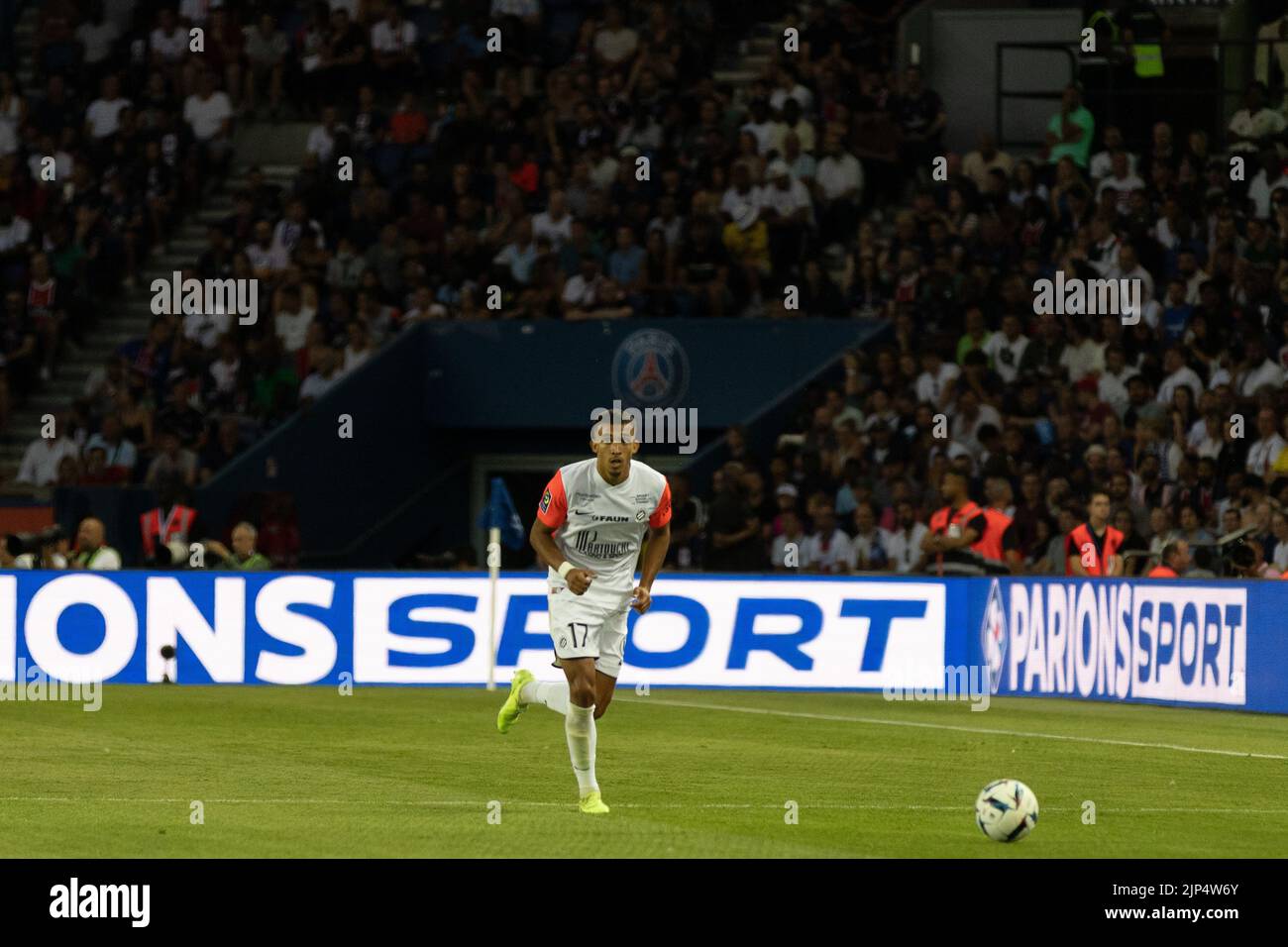 Der Spieler Theo Saint-luce spielt gegen Paris saint germain Stockfoto