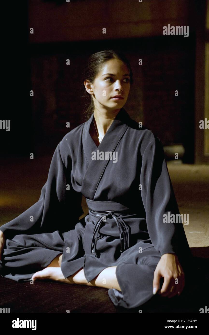 KRISTIN KREUK, STRASSENKÄMPFER: DIE LEGENDE VON CHUN-LI, 2009 Stockfoto