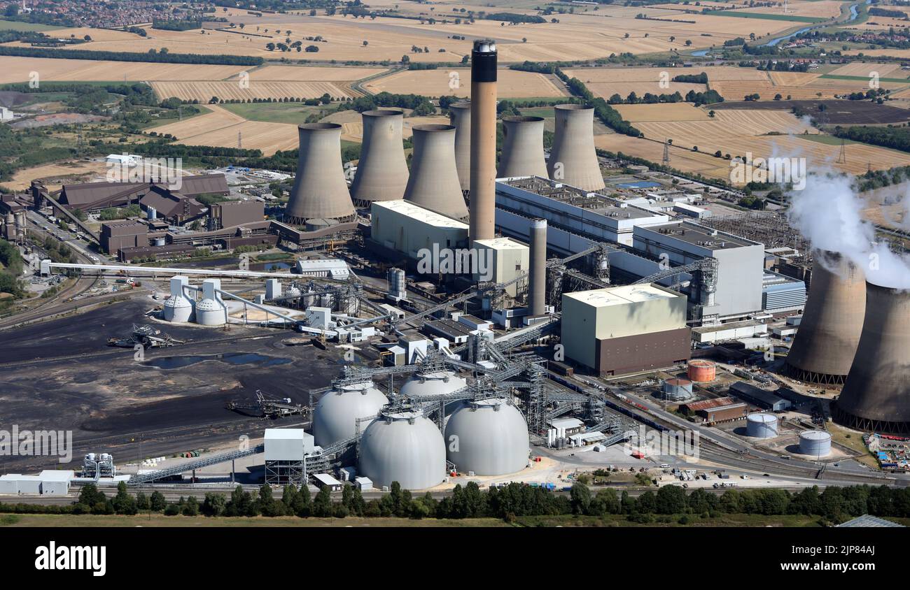 Luftaufnahme des Drax-Kraftstation, aufgenommen am 2022. August, Großbritannien Stockfoto