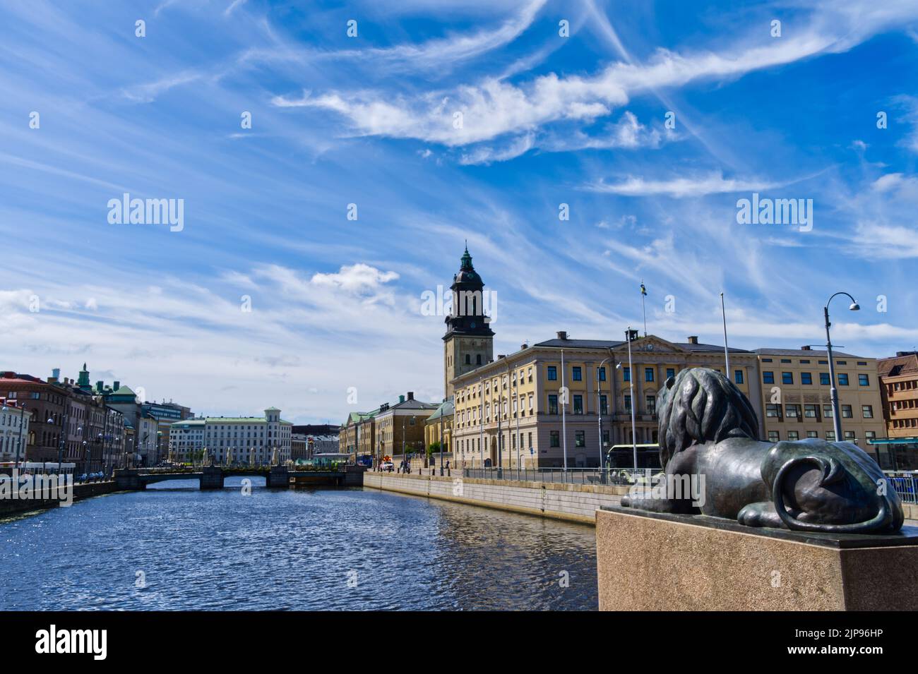 Rathaus von Göteborg „Göteborg“ Schweden Europa mit Löwenstatue Stockfoto
