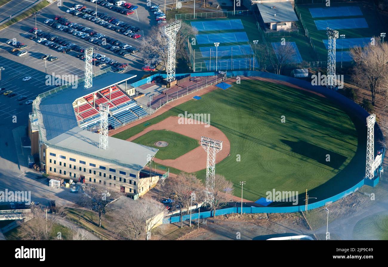Das Stade Municipale Baseballstadion in Quebec City ist in diesem Luftbild am 11. November 2009 abgebildet. Das Stade Municipale ist die Heimat des Baseballteams Capitale de Quebec aus der Ligue Canam League. Stockfoto