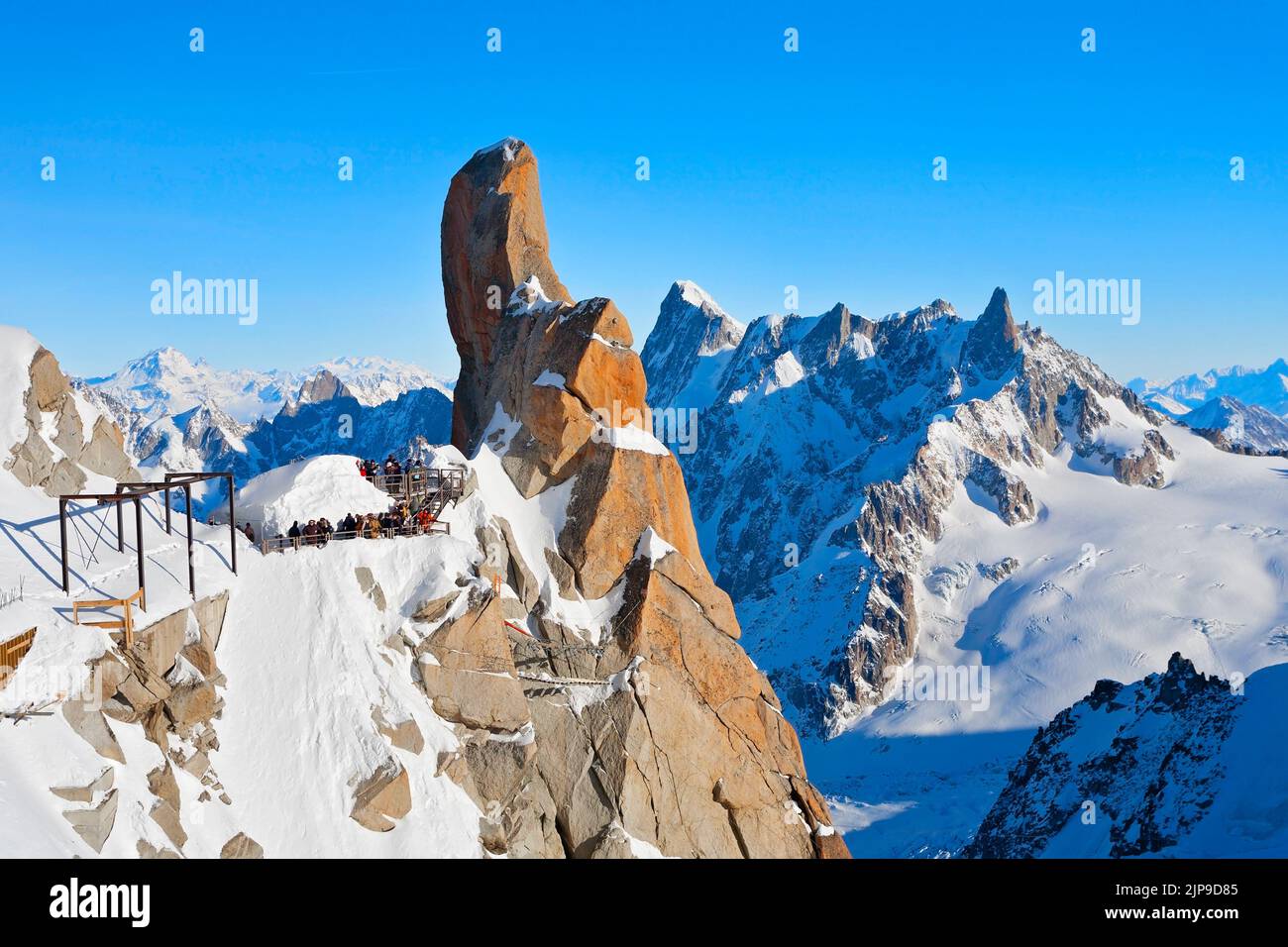 Der Aiguille du Midi (3.842 m), Berg im Mont Blanc-Massiv, französische Alpen, Frankreich Stockfoto