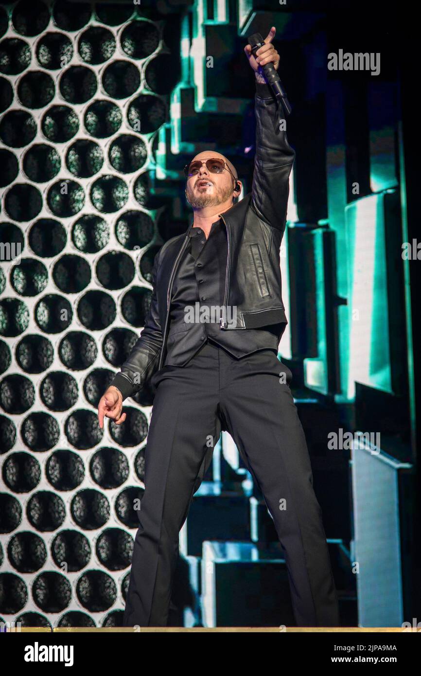 Der US-amerikanische Rapper und Sänger Armando Christian Pérez, der professionell unter seinem Künstlernamen Pitbull bekannt ist, tritt bei einer ausverkauften Show auf der Budweiser Stage in Toronto auf. Stockfoto