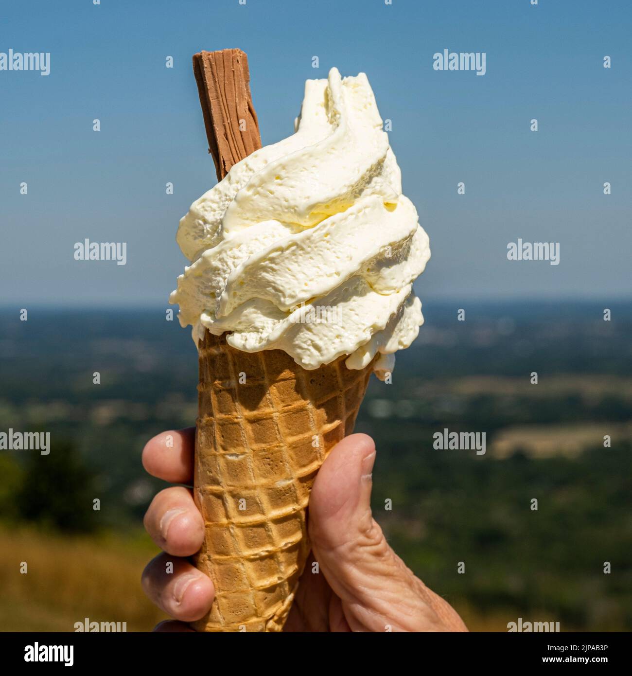 Ein whippy 99 Eiscreme-Kornett Stockfoto