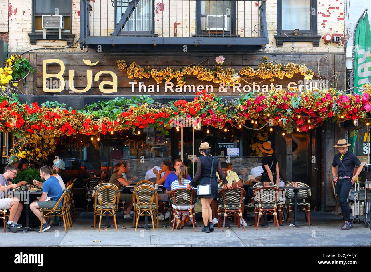 Bua Thai Ramen & Robata Grill, 1611 2. Ave, New York, NYC Foto von einem thailändischen und japanischen Restaurant in Manhattans Upper East Side Stockfoto