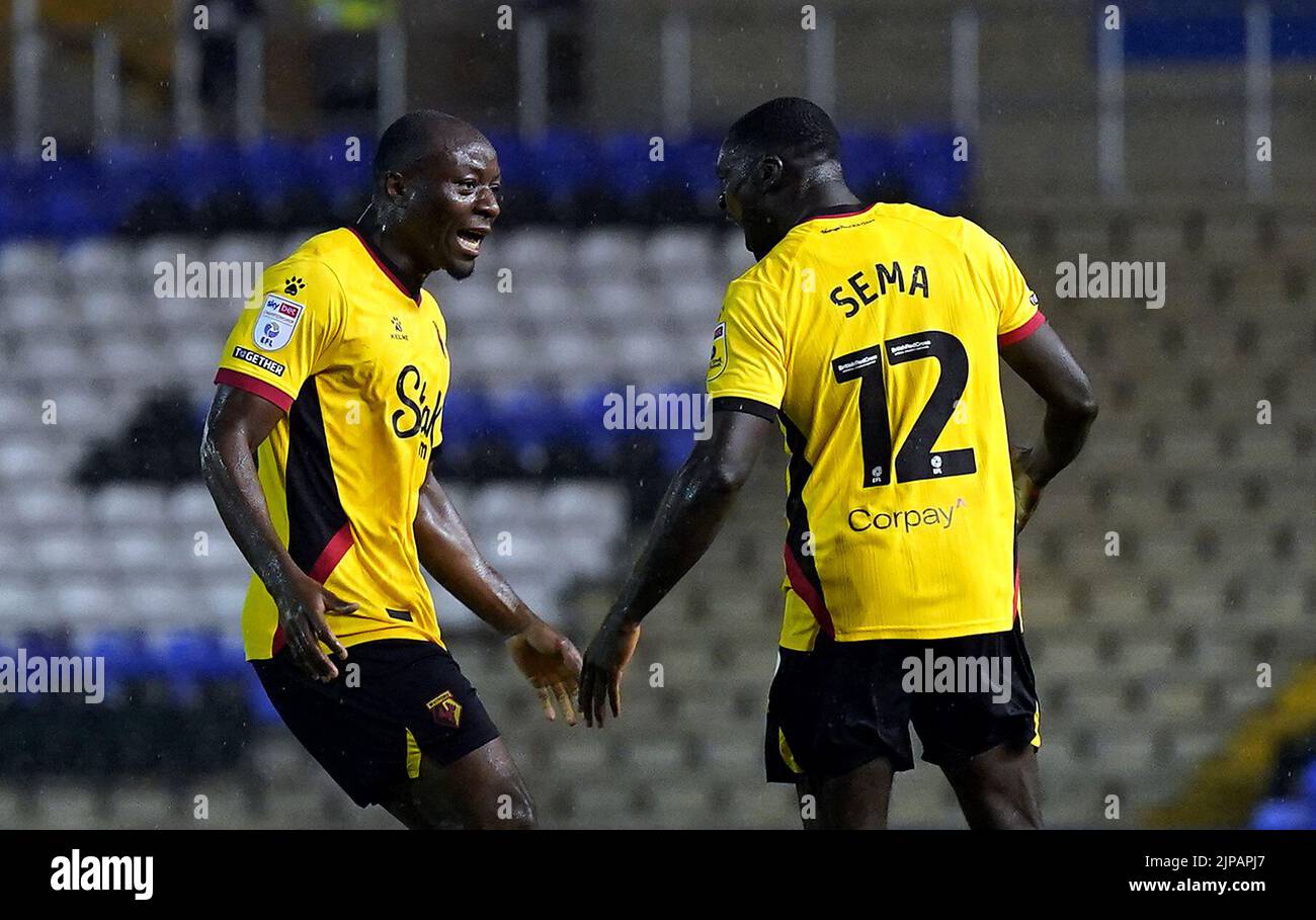 Watfords Ken Sema feiert das erste Tor des Spiels seiner Seite während des Sky Bet Championship-Spiels in St. Andrew's, Birmingham. Bilddatum: Dienstag, 16. August 2022. Stockfoto