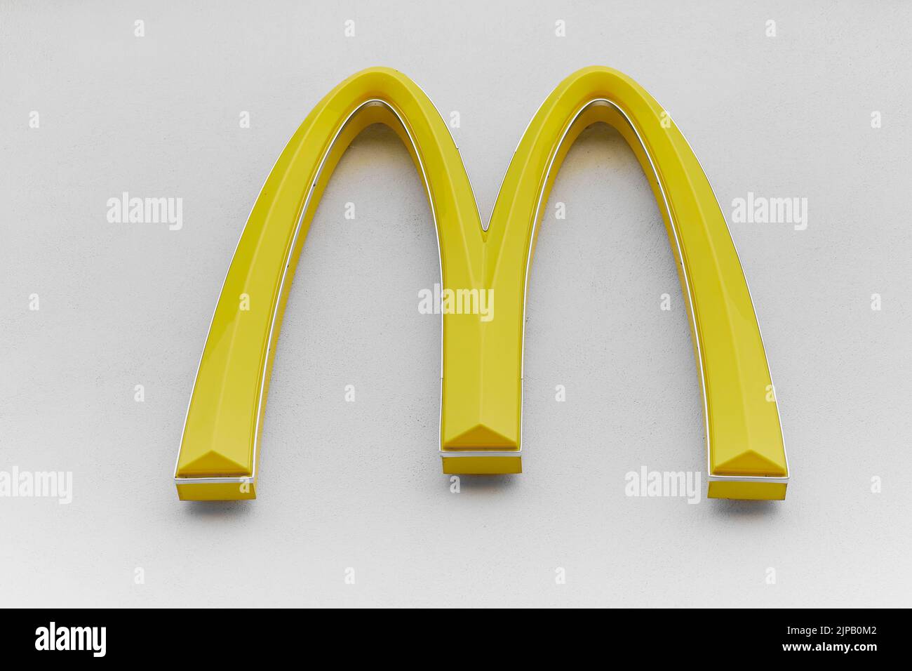 Nahaufnahme eines gelben McDonald's M-Logos Stockfoto