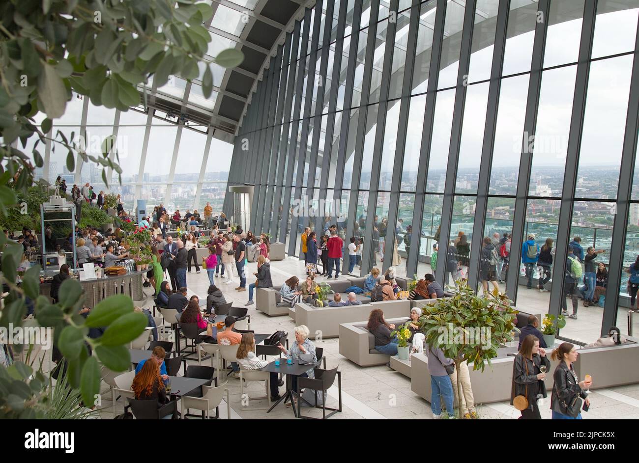 The Francis Golding Terrace and Sky Garden Cafe, Londons Highest Public Garden, 20 Fenchurch Street, London, Großbritannien Stockfoto