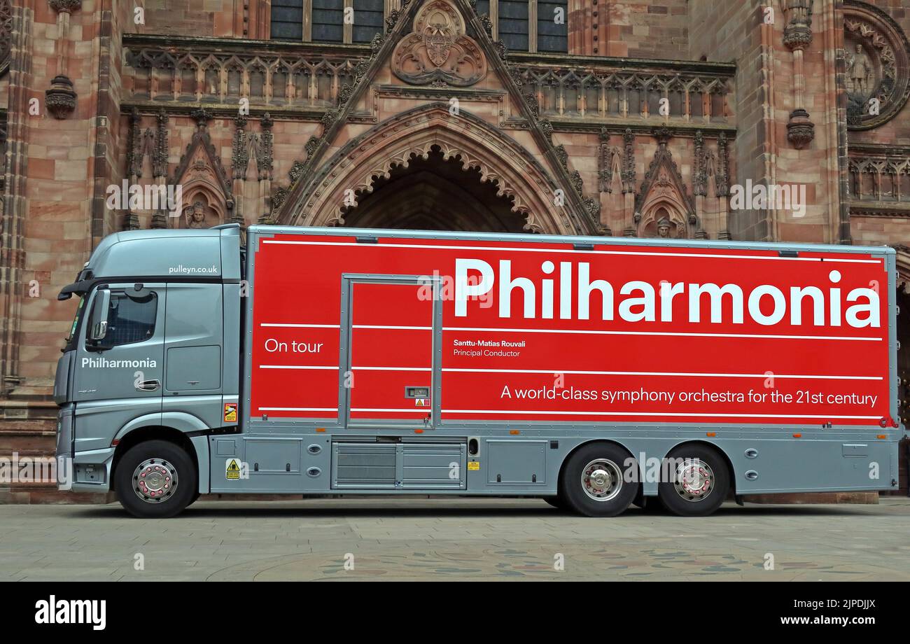 Philmarmonia auf Tour, auf den drei Chöre, dem Three Counties Festival, Hereford Kathedrale im Sommer 2022 Stockfoto