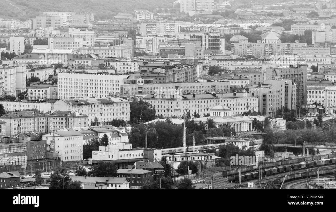 Blick auf den industriellen Teil der Murmansk, Russland Stockfoto