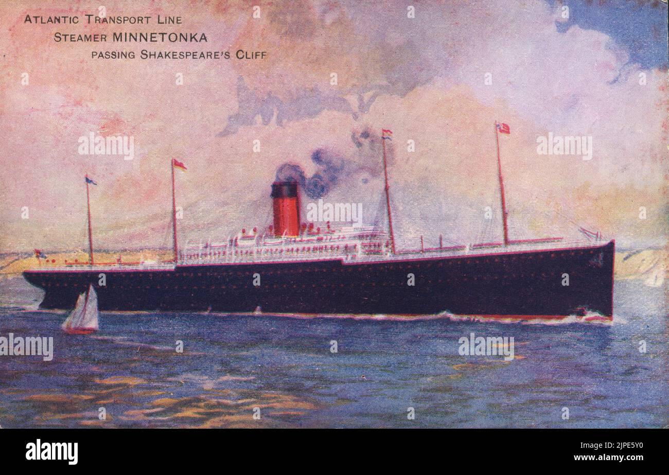 Eingefärbte Postkarte des historischen britischen Dampfschiffs Ocean Liner SS Minnetonka aus dem 20. Jahrhundert, die 1902 von Hartland und Wolff in Belfast in Großbritannien gebaut wurde - das Schiff wurde während des Krieges WW1 im Jahr 1918 versenkt, als es von Atlantic Transport Co. Ltd. Betrieben wurde - in Service von Anfang 1900s bis 1918 Stockfoto