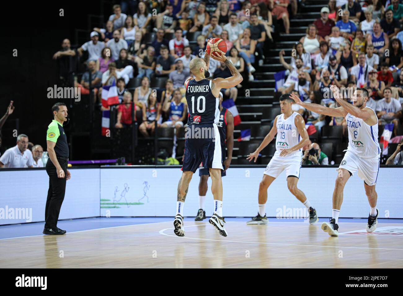 Montpellier, Frankreich. 16. August 2022. Zweites Spiel für das France Basket Team gegen Italien in Montpellier als Vorbereitung für den Eurobasket 2022. Der Gewinner ist Frankreich 100 - 68 (Foto: Norberto Maccagno/Pacific Press) Quelle: Pacific Press Media Production Corp./Alamy Live News Stockfoto