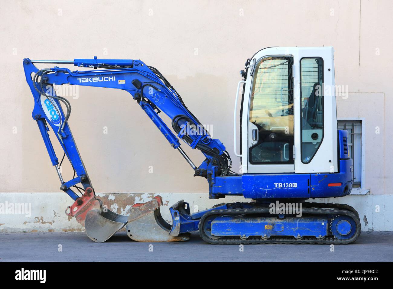 Tracteur dans la ville. Lyon. Rhône. Auvergne-Rhône-Alpes. Frankreich. Europa. Stockfoto