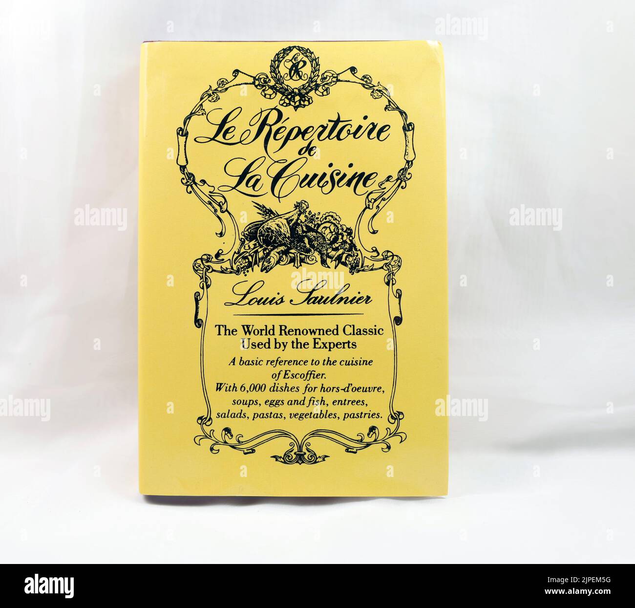 Le Repertoire de La Cuisine. Hardcover mit Staubschutzhülle. Louis Saulnier Stockfoto