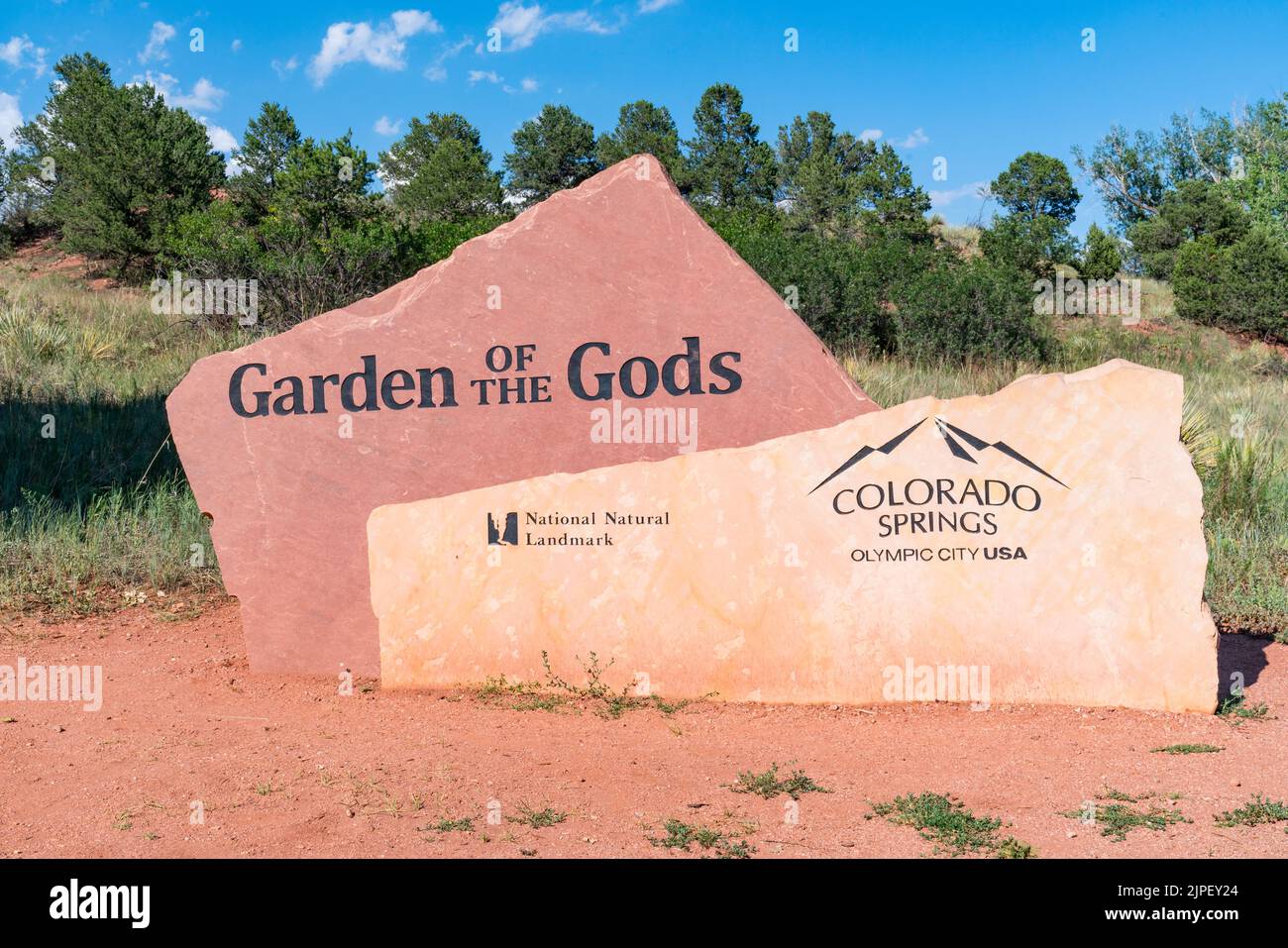 Colorado Springs, Colorado - 12. August 2022: Willkommensschild in den Park Garden of the Gods in Colorado Springs Stockfoto