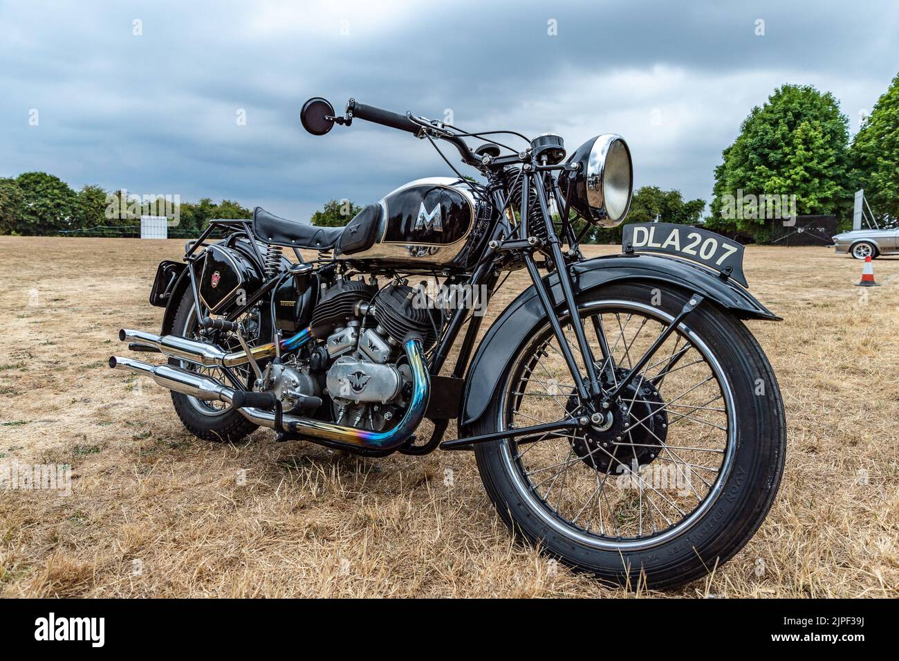 Vintage Motorräder und Autos Stockfoto