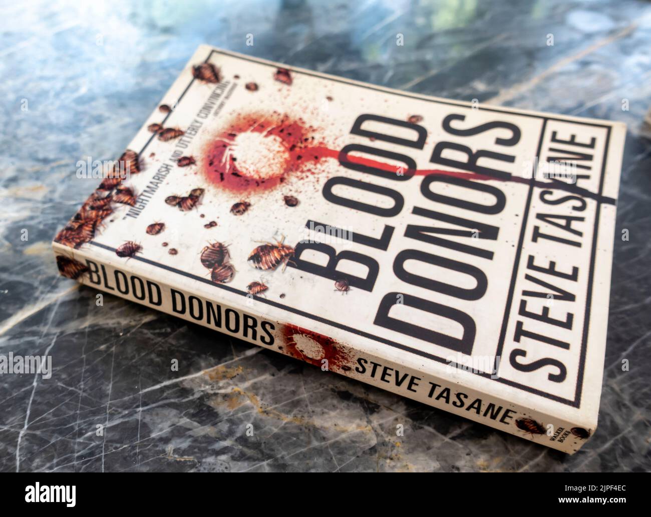 Blood Donors - Buch von Steve Tasane 2013 Stockfoto