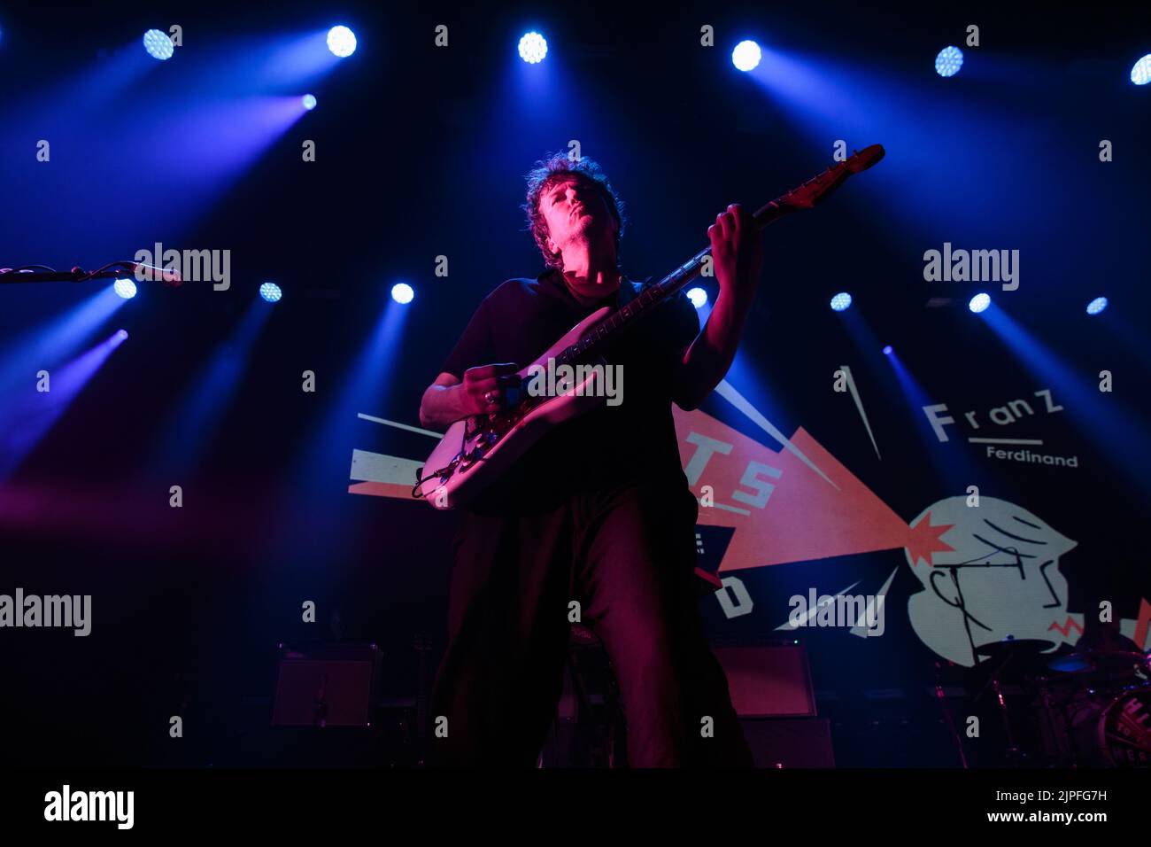 Toronto, Kanada. 17. August 2022. Gitarrist Dino Bardot der schottischen Rockband Franz Ferdinand tritt im History Nightclub in Toronto, KANADA auf Kredit: Bobby Singh/Alamy Live News Stockfoto