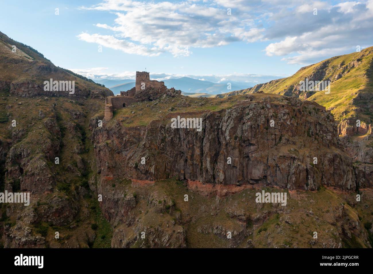 Devil Castle (Seytan Kalesi), auch bekannt als Cildiran Castle und Kal-i Devil, Flucht, Dämonenfestung wird auch passiert, Ardahan in der Nähe Kars, Türkei Stockfoto