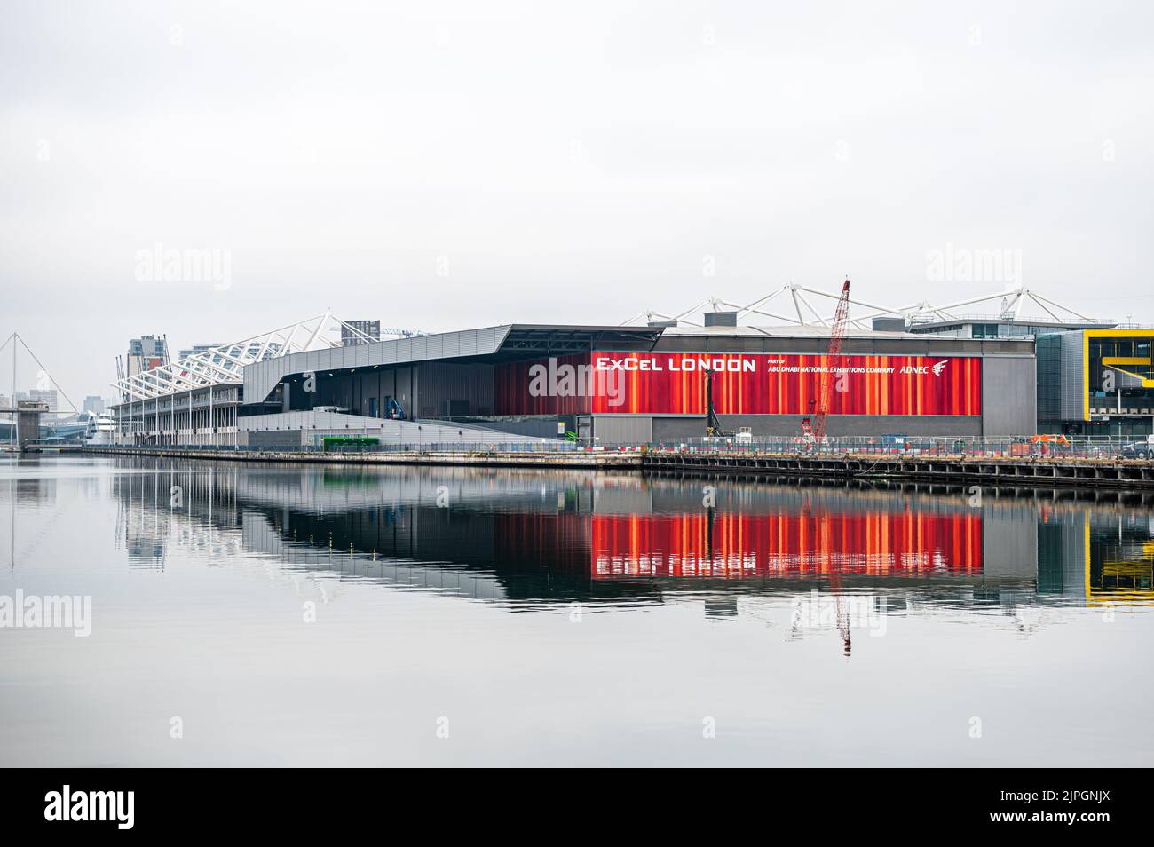 Spiegelbild von Royal Docks, London Stockfoto