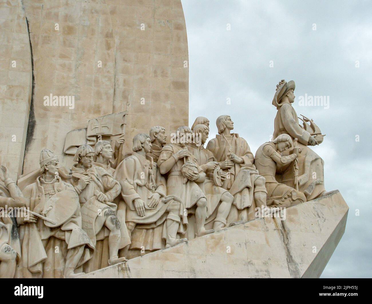 Lissabon, Portugal - Juni 2006: Nahaufnahme von Padrao dos Descobrimentos, Monument der Entdeckungen in Belem Stockfoto