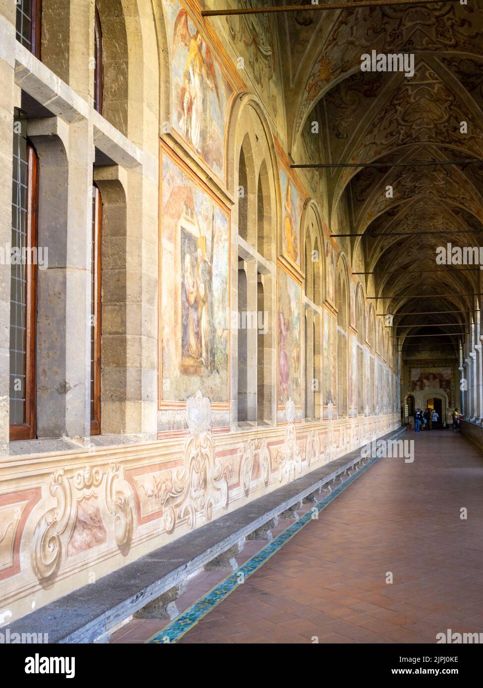 Wandfresken des Chiostro Maiolicato oder Chiostro delle Clarisse, des Complesso Monumentale di Santa Chiara, Neapel Stockfoto