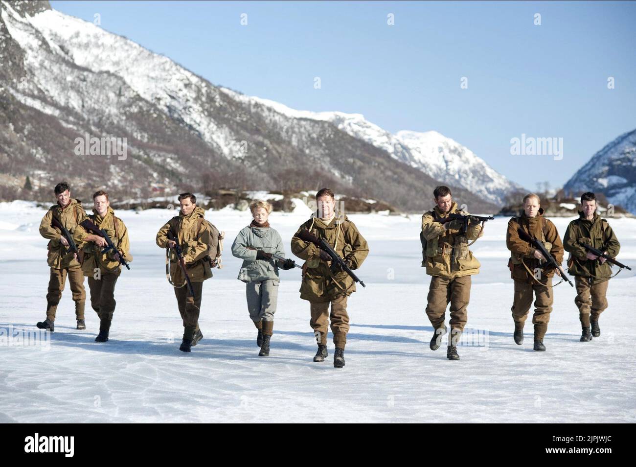 IZABELLA MIKO, Sean Bean, Danny Dyer, Alter der Helden, 2011 Stockfoto