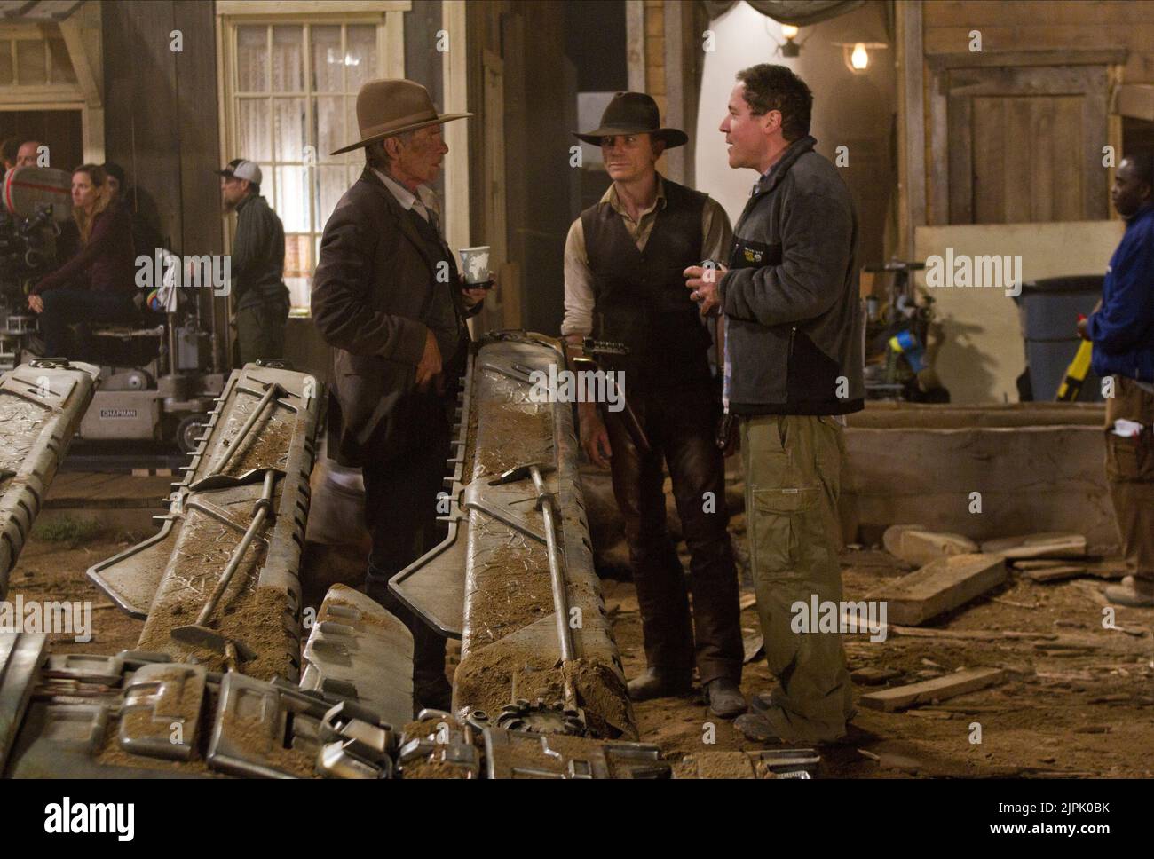 HARRISON Ford, Daniel Craig, Jon Favreau, Cowboys und Aliens, 2011 Stockfoto