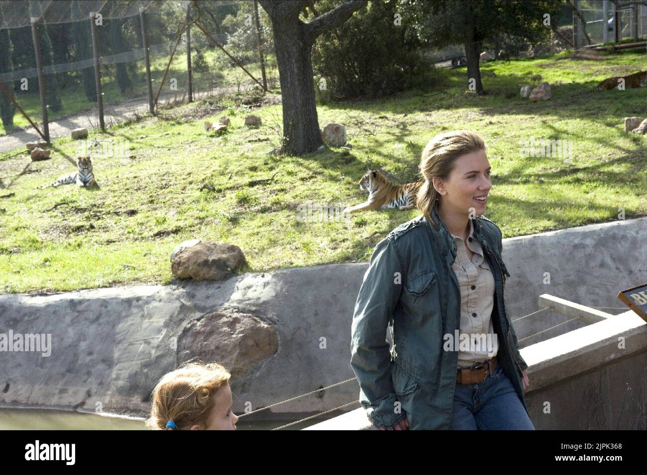 SCARLETT JOHANSSON, WIR KAUFTEN EINEN ZOO, 2011 Stockfoto