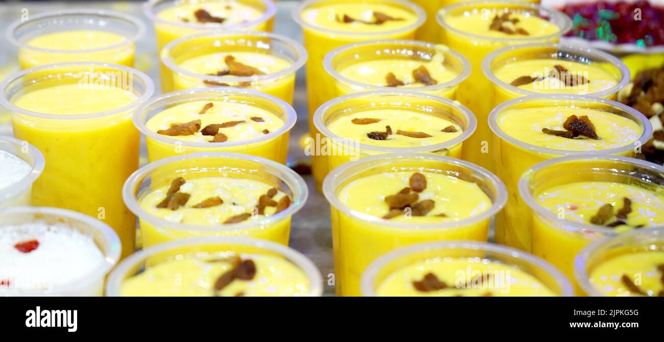 Reiner alphanumso Mango Lassi zum Verkauf Stockfoto