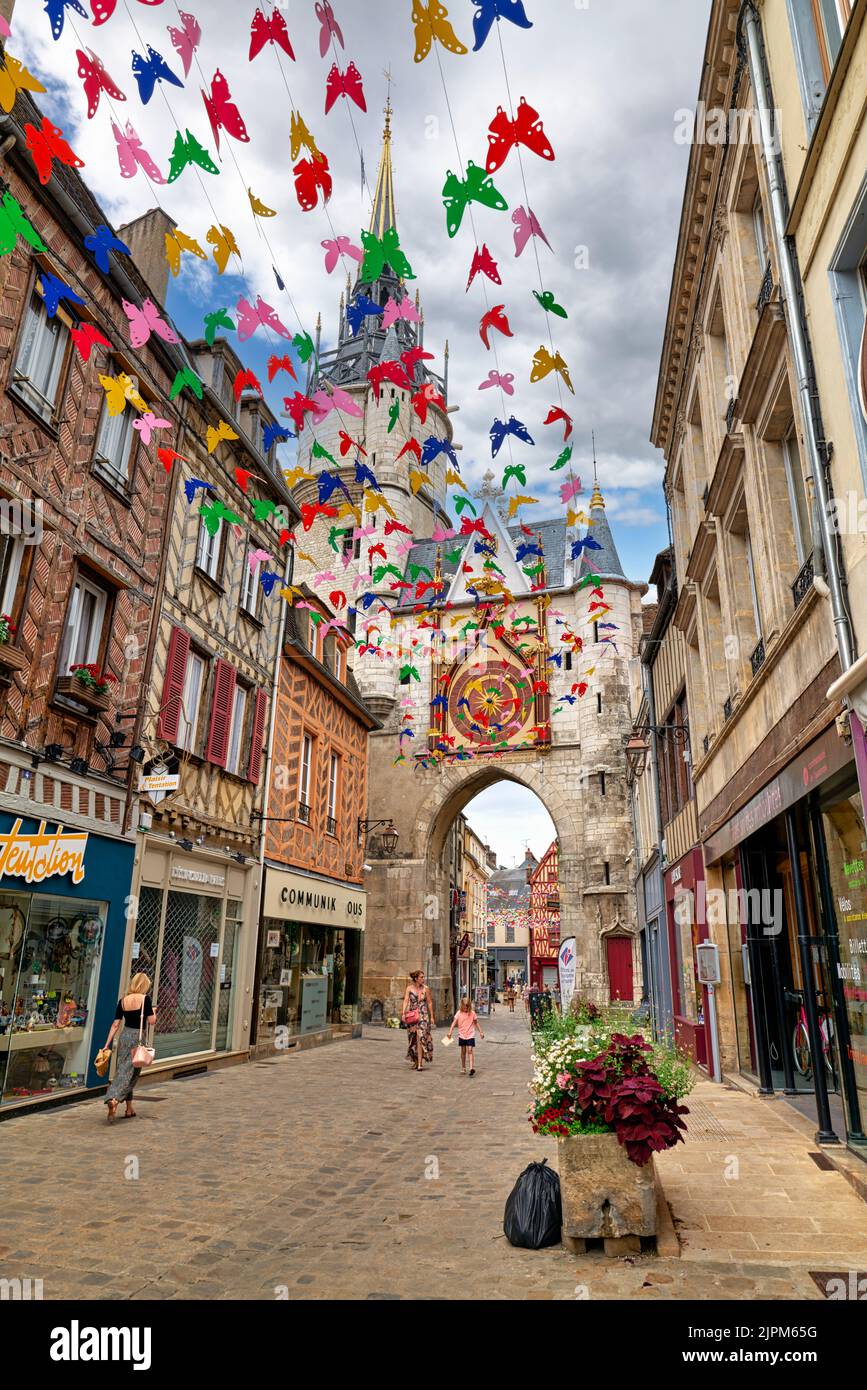 Auxerre Bourgogne Frankreich. Die astronomische Uhr Stockfoto