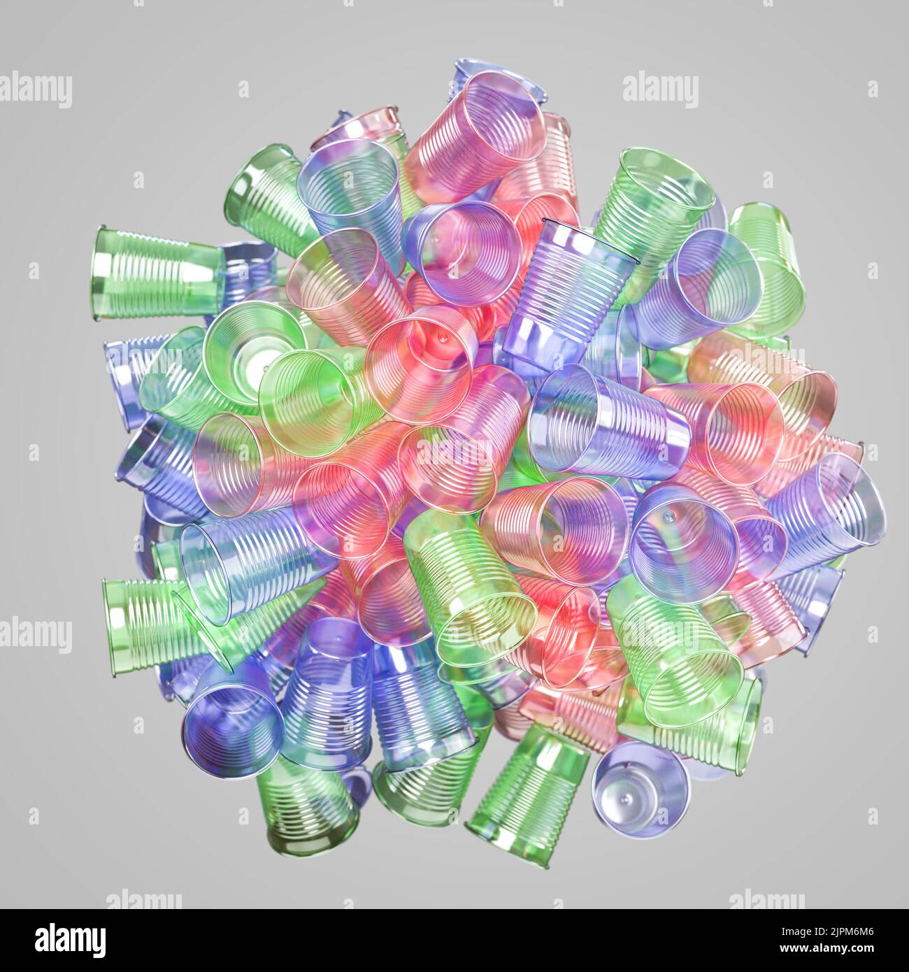 Leere Plastikbecher in rot, grün und blau, die einen Planeten Erde bauen. Konzept für Kunststoffabfälle, Mikroplastik und Umweltbewusstsein. Stockfoto