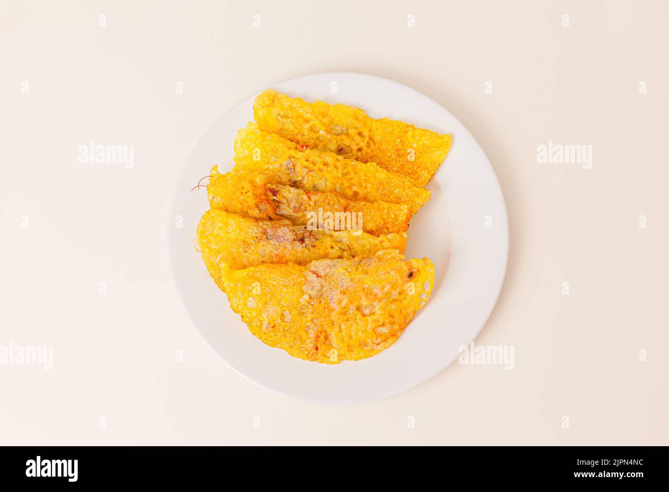 Banh xeo, vietnamesische Crêpes oder Pfannkuchen mit Schweinefleisch ...