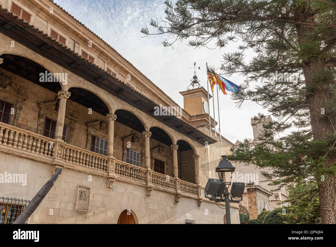 Palma de Mallorca, Spanien. Das Gebäude Consolat de Mar (Konsulat des Meeres), aktuelle Website des Präsidenten der Balearen Stockfoto