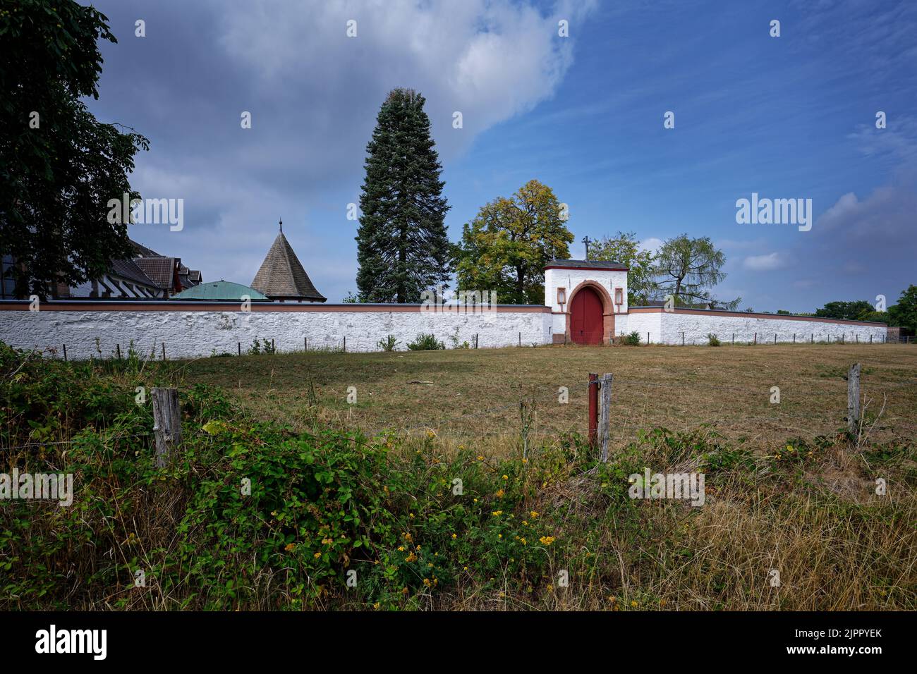 Kloster Mariawald, ehemaliges Trappistenkloster in den eifelwäldern um Kermeter Stockfoto