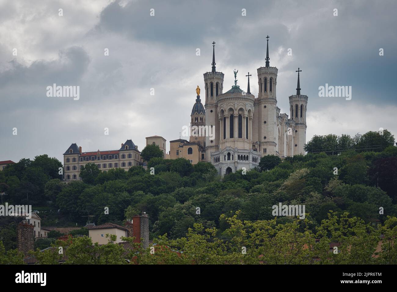 Foto von Notre-Dame de Fourviere Lyon Stockfoto