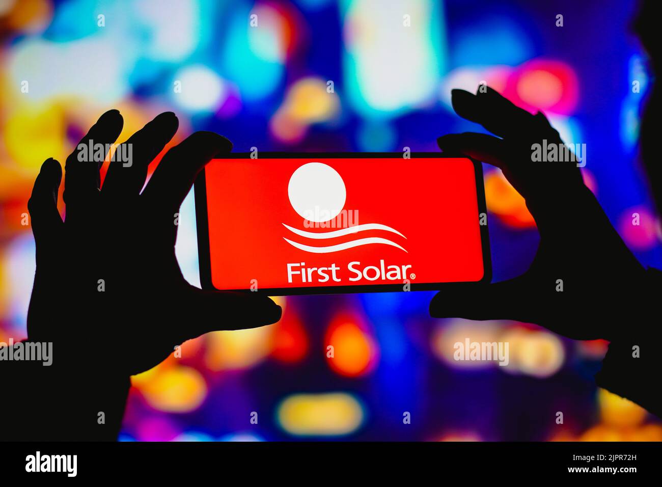 Brasilien. 19. August 2022. In dieser Abbildung wird das First Solar-Logo auf einem Smartphone-Bildschirm angezeigt. Kredit: SOPA Images Limited/Alamy Live Nachrichten Stockfoto