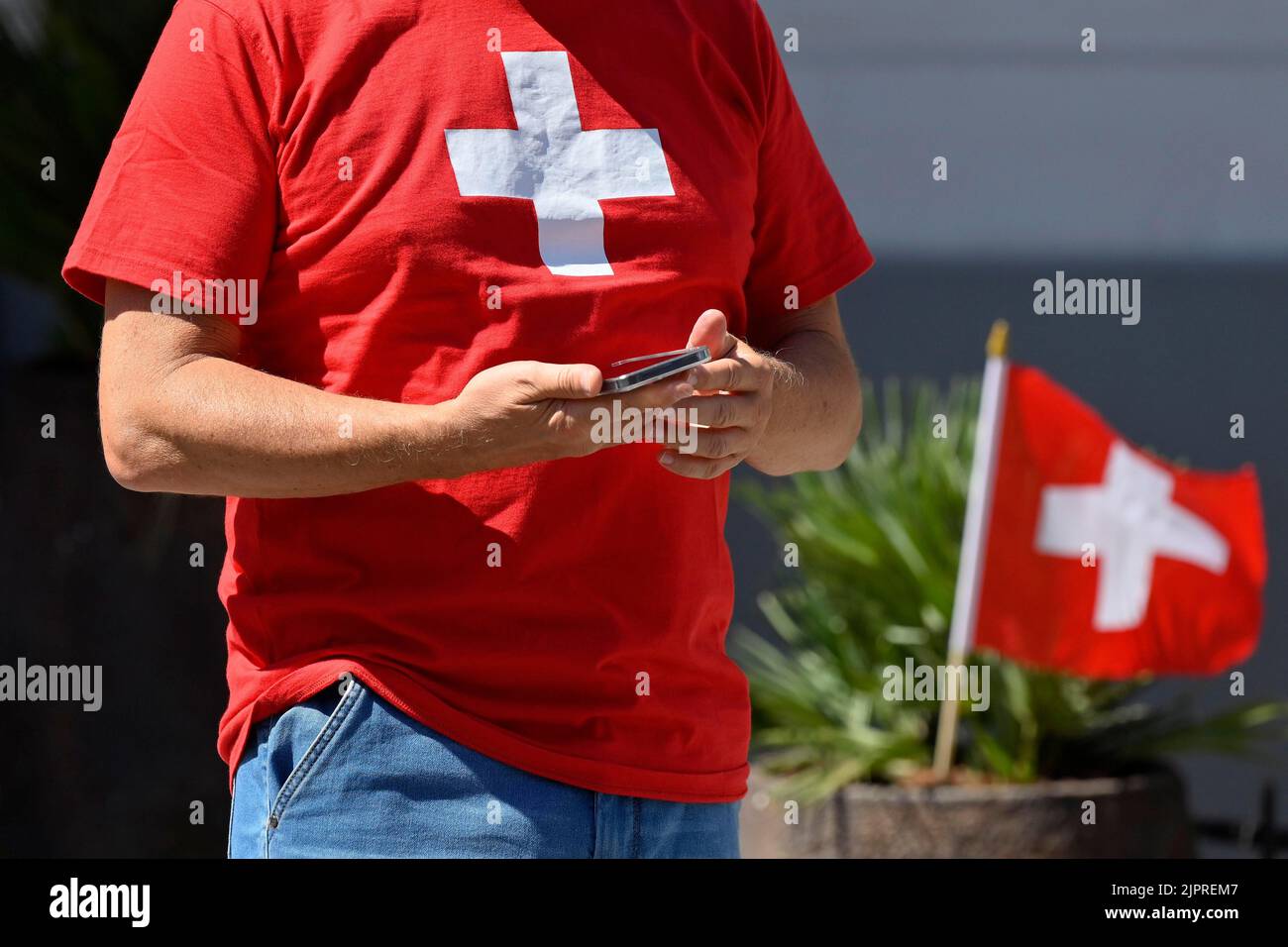 Man Swiss T-Shirt Stockfoto