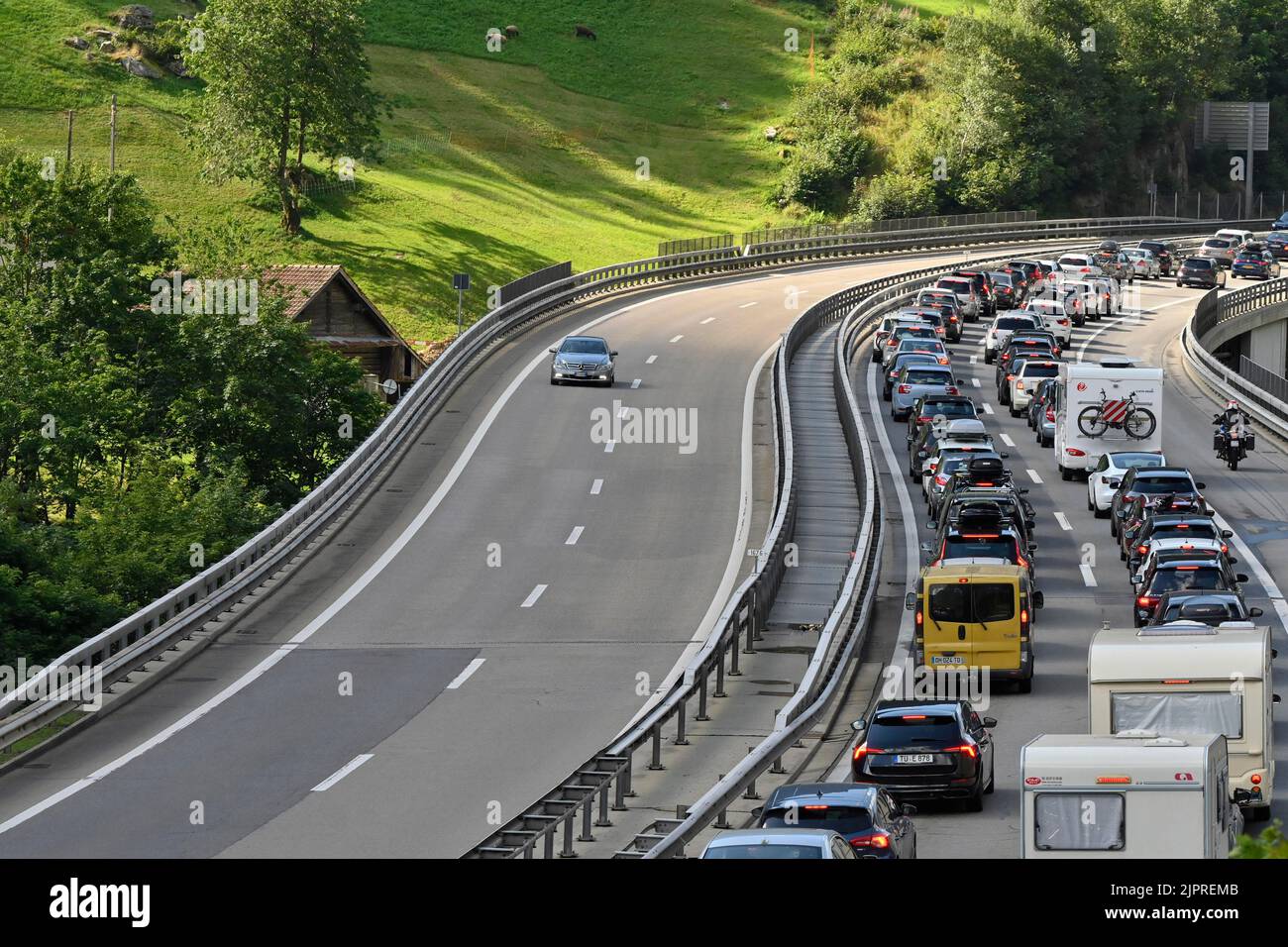 Staus Gotthard-Straßentunnel Wassen, Schweiz Stockfoto