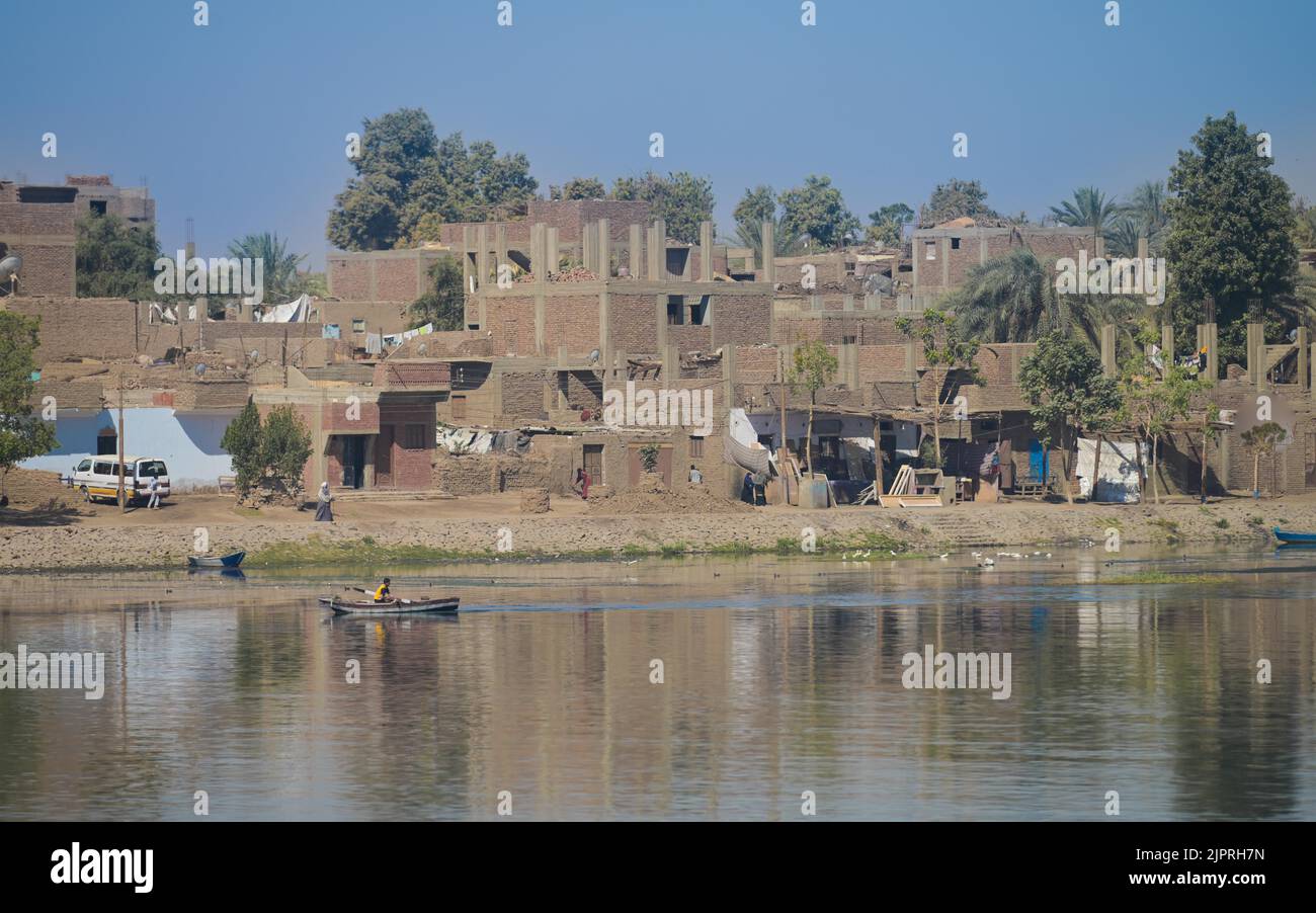 Einfache Häuser, Edfu, Nil, Ägypten Stockfoto