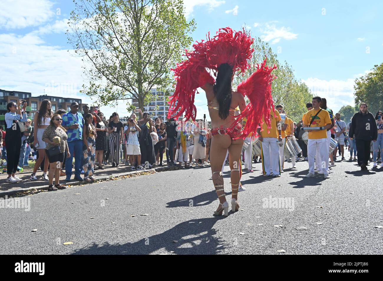 London, Großbritannien. 20. August 2022. Berimbau Band tritt bei LatinoLife in the Park 22, Finsbury Park, London, Großbritannien, auf. 20. August 2022. Quelle: Siehe Li/Picture Capital/Alamy Live News Stockfoto