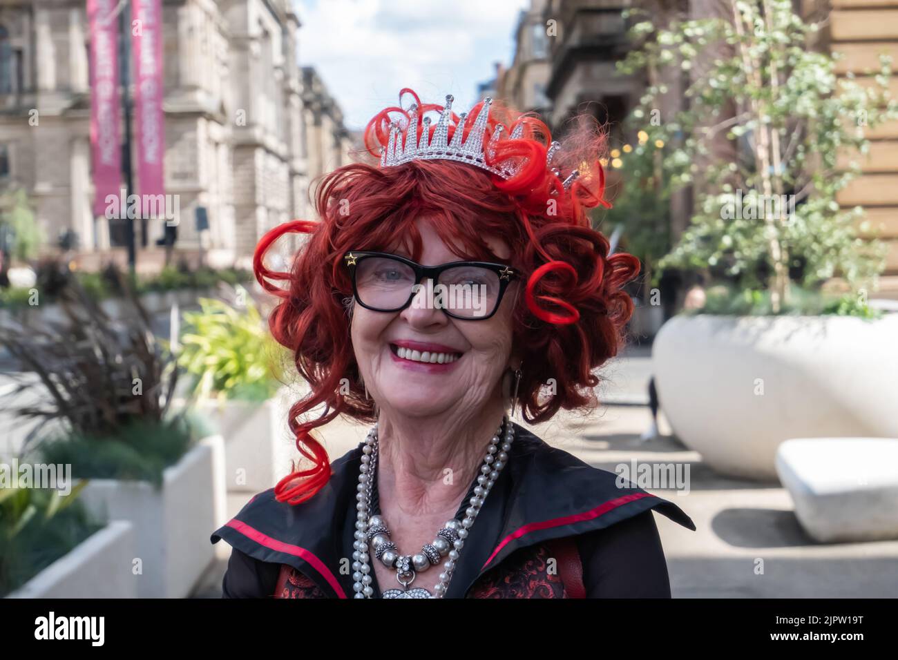 Glasgow, Schottland, Großbritannien. 20.. August 2022. Ein Erlebnis in Alice im Wunderland, bei dem Sie Hinweise finden, Herausforderungen lösen und herausfinden müssen, ob Sie Alice rechtzeitig retten können. Kredit: Skully/Alamy Live Nachrichten Stockfoto