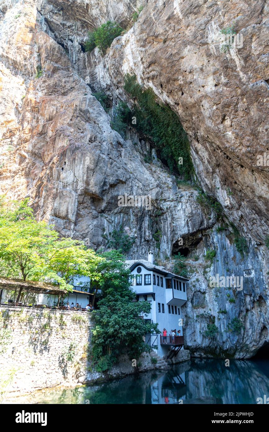 Halten Sie in der Stadt Blagaj Bosna und Herzegowina Stockfoto