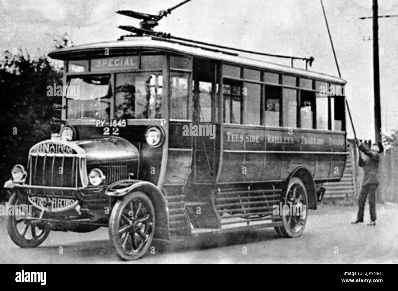 Tilling-Stevens Bi-Mode benzinbetriebener Trolleybus Typ PERC1 für Teeside Stockfoto