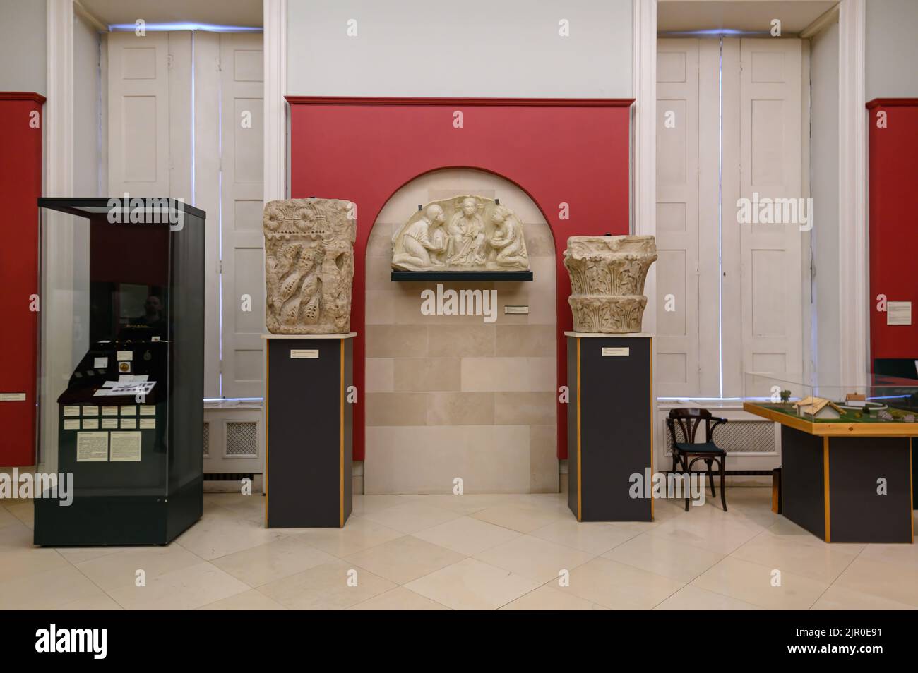 Budapest, Ungarn. Artefakte und Interieur des Ungarischen Nationalmuseums - Nationalmuseum für Geschichte, Kunst und Archäologie Stockfoto