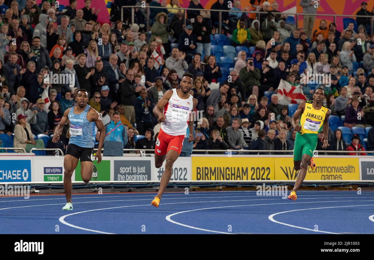 Leungo Scotch, Matthew Hudson-Smith und Nathon Allen im Halbfinale der Herren 400m bei den Commonwealth Games im Alexander Stadium, Birmingham Stockfoto