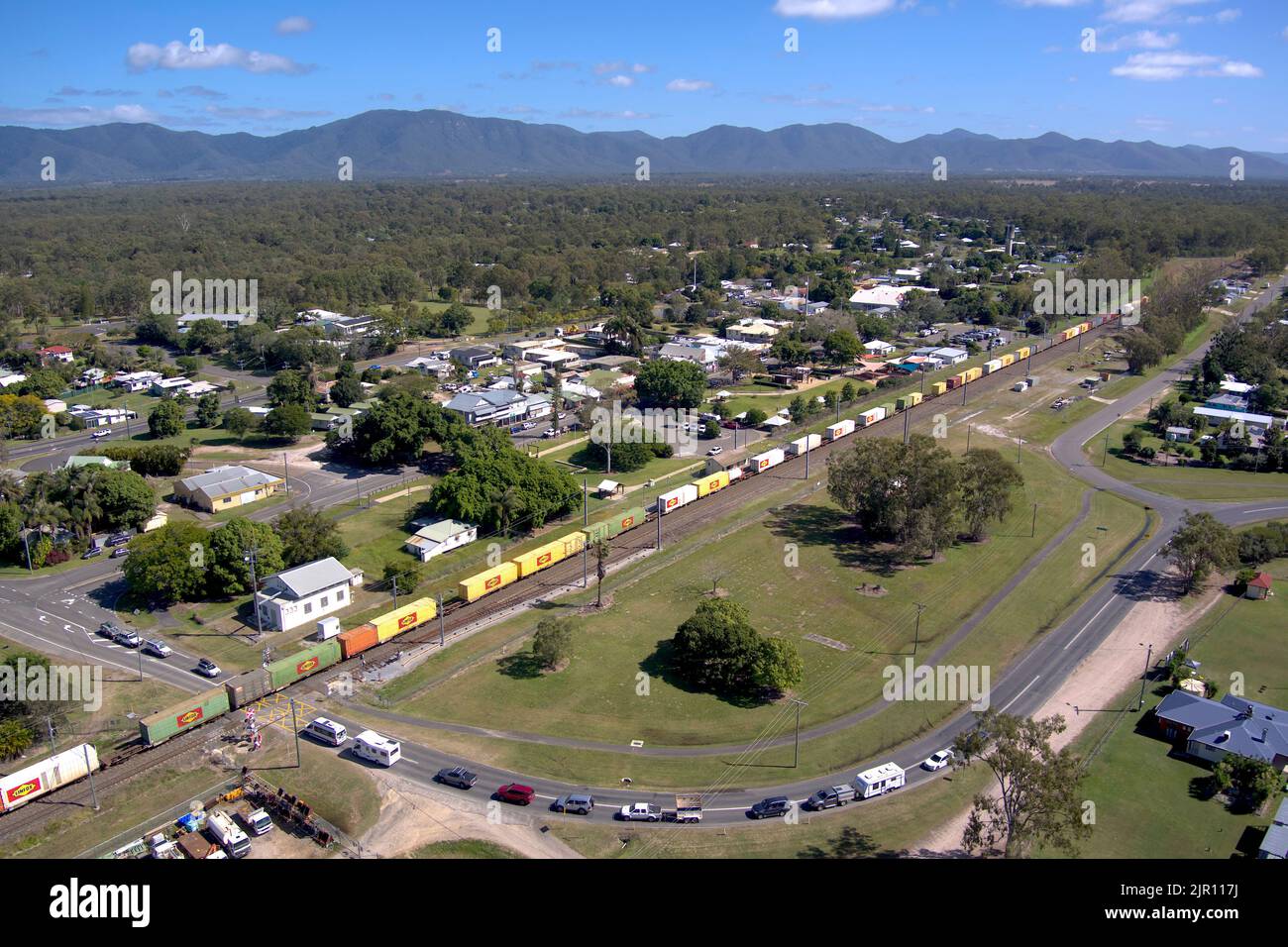 Luftaufnahme des allgemeinen Güterzuges in Miriam-Achtelanflug in Queensland Australien Stockfoto